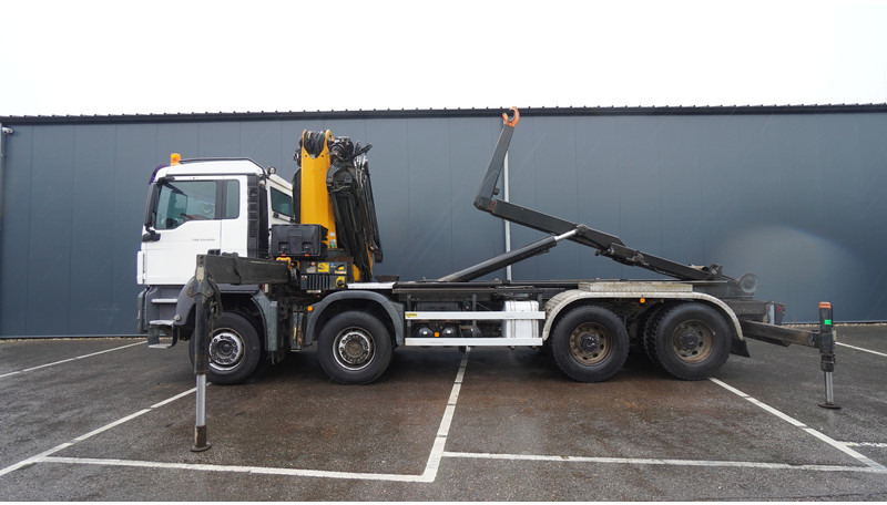 MAN TGS 35.400 8X4 HOOKARM SYSTEM WITH EFFER 305/11/6S - 起重车:图4 MAN TGS 35.400 8X4 HOOKARM SYSTEM WITH EFFER 305/11/6S - 起重车:图4