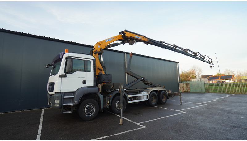 MAN TGS 35.400 8X4 HOOKARM SYSTEM WITH EFFER 305/11/6S - 起重车:图2 MAN TGS 35.400 8X4 HOOKARM SYSTEM WITH EFFER 305/11/6S - 起重车:图2