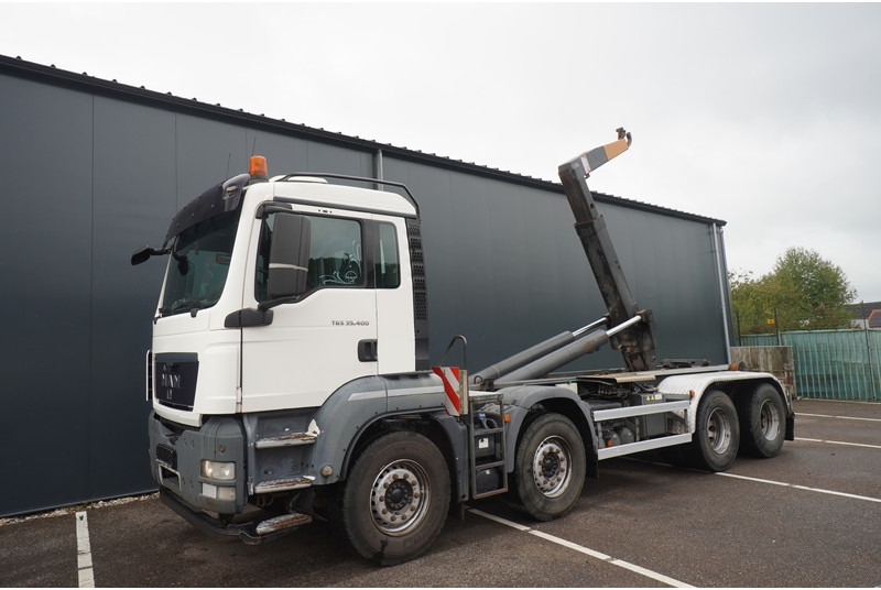 MAN TGS 35.400 8x4 HOOKARM SYSTEM MANUAL GEARBOX - 吊钩升降车:图2 MAN TGS 35.400 8x4 HOOKARM SYSTEM MANUAL GEARBOX - 吊钩升降车:图2
