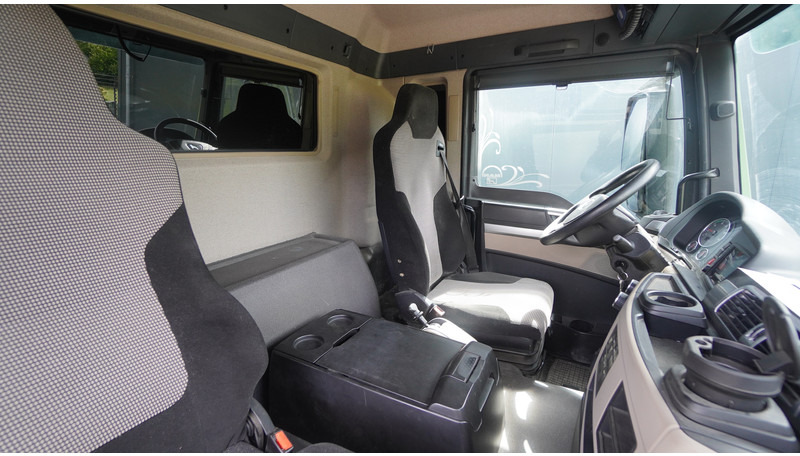 翻斗车 MAN TGS 49.460 10X8 TIPPER 309.000KM:图6 翻斗车 MAN TGS 49.460 10X8 TIPPER 309.000KM:图6