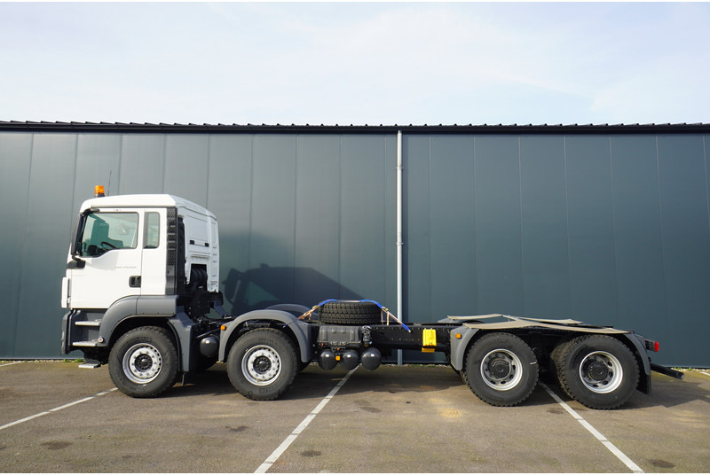 MAN TGS41.400 8X4 BB-WW NEW UNUSED CHASSIS EURO3 - 驾驶室底盘卡车:图1 MAN TGS41.400 8X4 BB-WW NEW UNUSED CHASSIS EURO3 - 驾驶室底盘卡车:图1