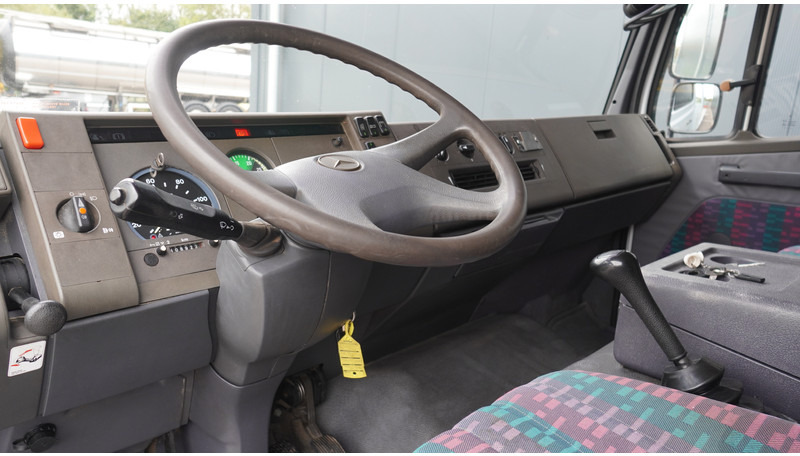 Mercedes-Benz 814 CAR TRANSPORTER 409.000KM - 自动转运卡车:图5 Mercedes-Benz 814 CAR TRANSPORTER 409.000KM - 自动转运卡车:图5