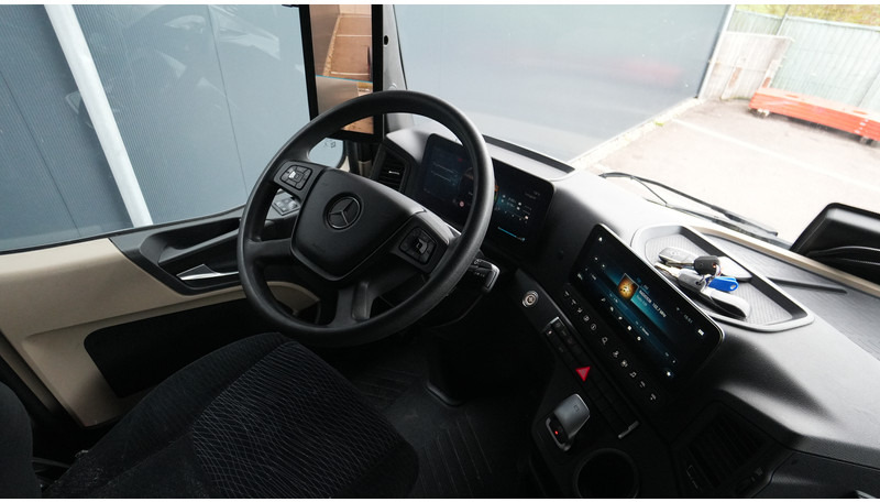 牵引车 Mercedes-Benz ACTROS 1945 GIGASPACE 684.000KM：图7