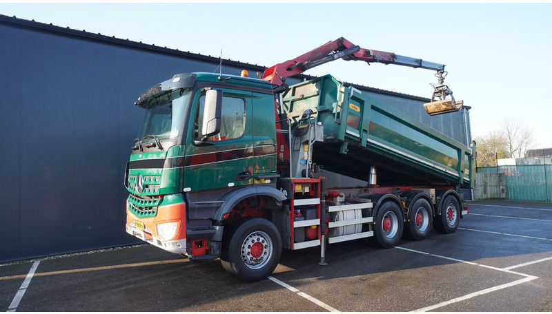 Mercedes-Benz AROCS 3542 8X4 2 SIDE TIPPER WITH HMF Z 1943 CRANE 407.000KM - 起重车:图2 Mercedes-Benz AROCS 3542 8X4 2 SIDE TIPPER WITH HMF Z 1943 CRANE 407.000KM - 起重车:图2