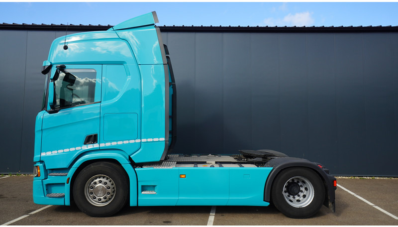 Scania R 450 TOPLINE EURO 6 RETARDER - 牵引车:图1 Scania R 450 TOPLINE EURO 6 RETARDER - 牵引车:图1