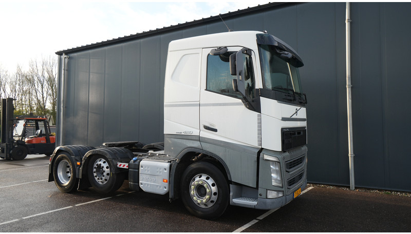 Volvo FH 420 6X2 ADR 881.000KM - 牵引车:图4 Volvo FH 420 6X2 ADR 881.000KM - 牵引车:图4