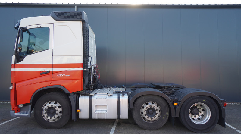 Volvo FH 420 ADR 6X2 EURO 6 - 牵引车:图1 Volvo FH 420 ADR 6X2 EURO 6 - 牵引车:图1