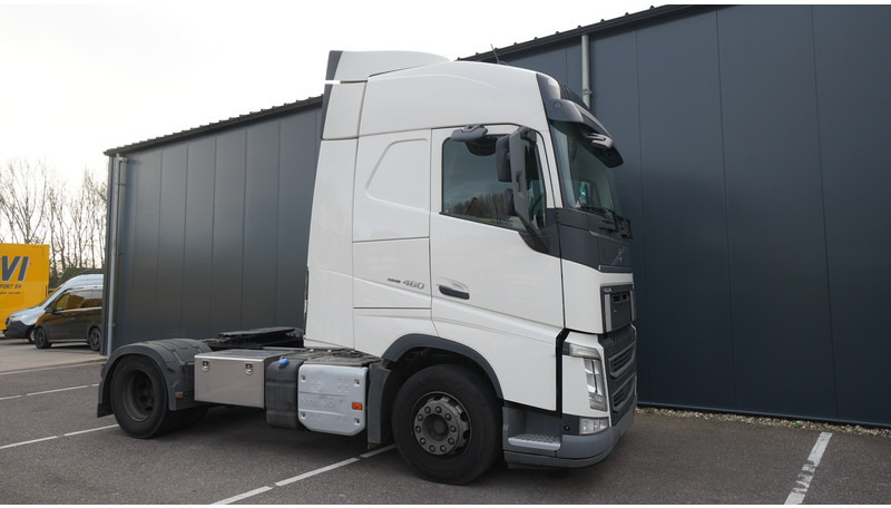 Volvo FH 460 GLOBETROTTER EURO 6 714.400KM - 牵引车:图4 Volvo FH 460 GLOBETROTTER EURO 6 714.400KM - 牵引车:图4