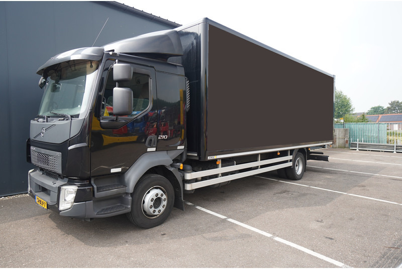 Volvo FL 210 CLOSED BOX 665.200KM - 厢式卡车:图3 Volvo FL 210 CLOSED BOX 665.200KM - 厢式卡车:图3