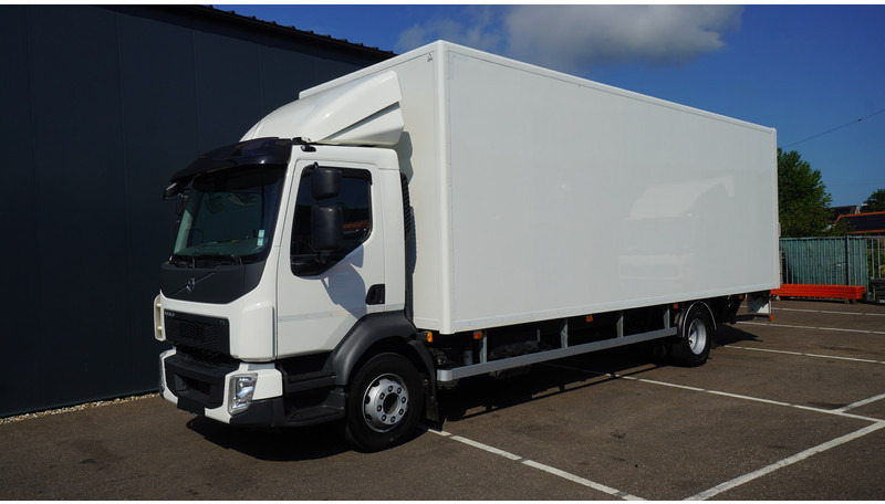 Volvo FL 250 CLOSED BOX 65.000KM - 厢式卡车:图3 Volvo FL 250 CLOSED BOX 65.000KM - 厢式卡车:图3