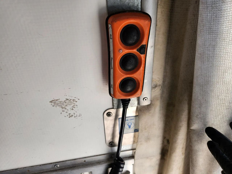 Nissan Cabstar 2012,146000km, Thermoking Frigo, Manual. Airco, New tyre - 冷藏货车:图3 Nissan Cabstar 2012,146000km, Thermoking Frigo, Manual. Airco, New tyre - 冷藏货车:图3