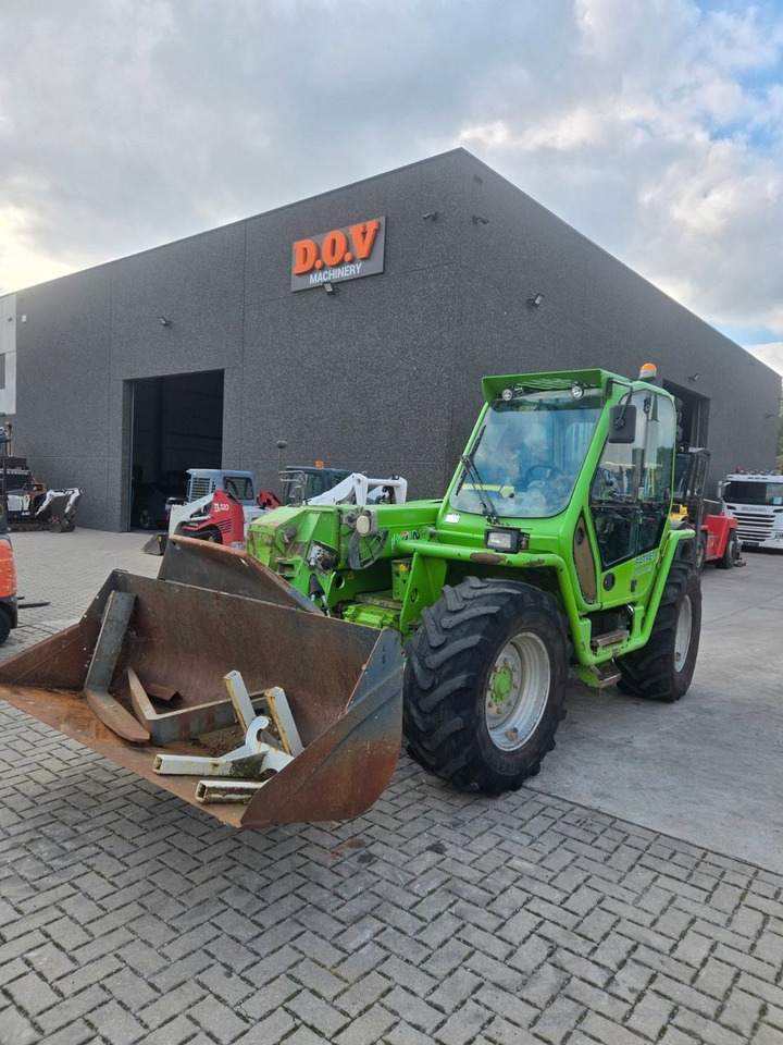 Merlo P40.7CS - 伸缩臂叉装车:图3 Merlo P40.7CS - 伸缩臂叉装车:图3