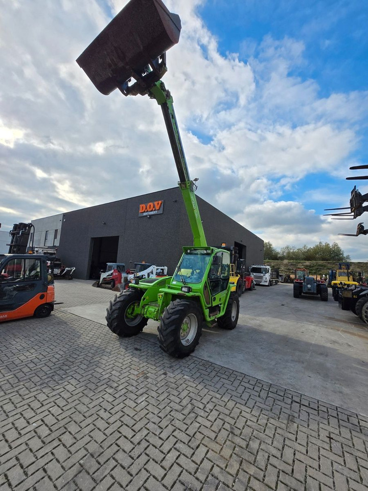 Merlo P40.7CS - 伸缩臂叉装车:图1 Merlo P40.7CS - 伸缩臂叉装车:图1
