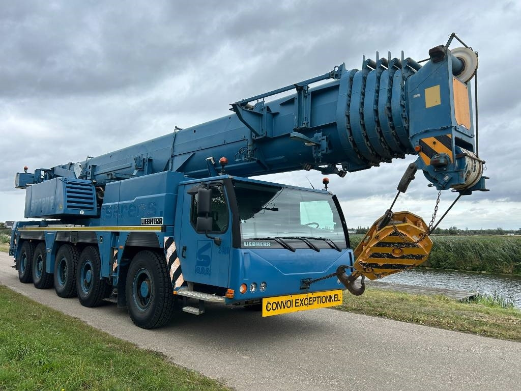 Liebherr LTM 1160-5.1  - 全地形起重机:图3 Liebherr LTM 1160-5.1  - 全地形起重机:图3