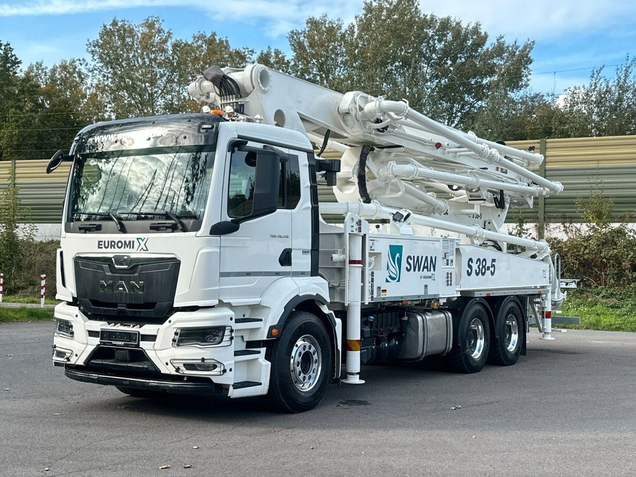 MAN TGS 26.510 6x4 SWAN TSP 38-5 160RZ ( 38m ) - 混凝土搅拌车:图2 MAN TGS 26.510 6x4 SWAN TSP 38-5 160RZ ( 38m ) - 混凝土搅拌车:图2