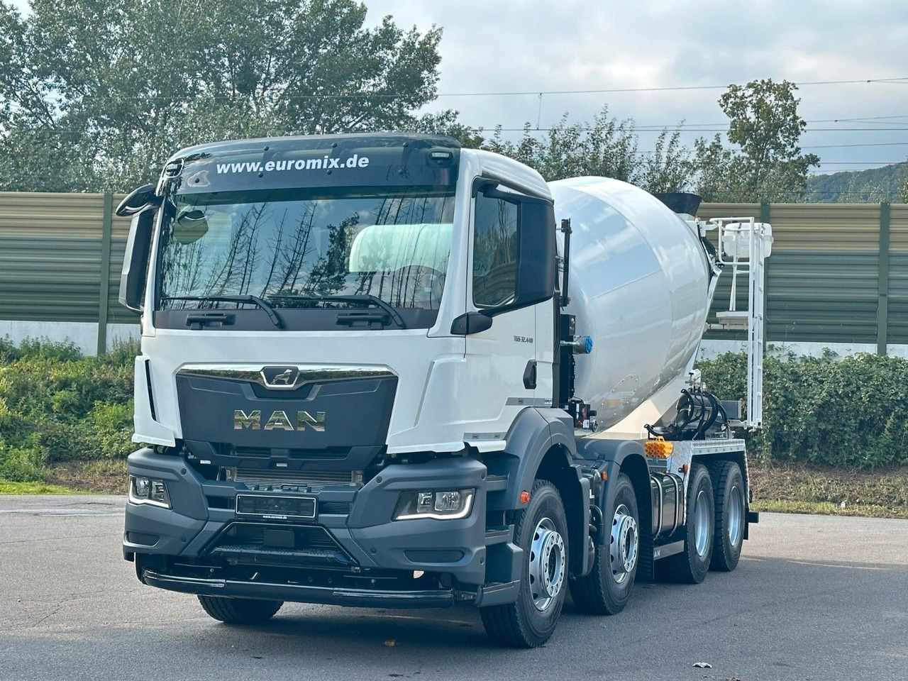 MAN TGS 32.440 8x4 / Euromix MTP EM 9 L - 混凝土搅拌车:图2 MAN TGS 32.440 8x4 / Euromix MTP EM 9 L - 混凝土搅拌车:图2