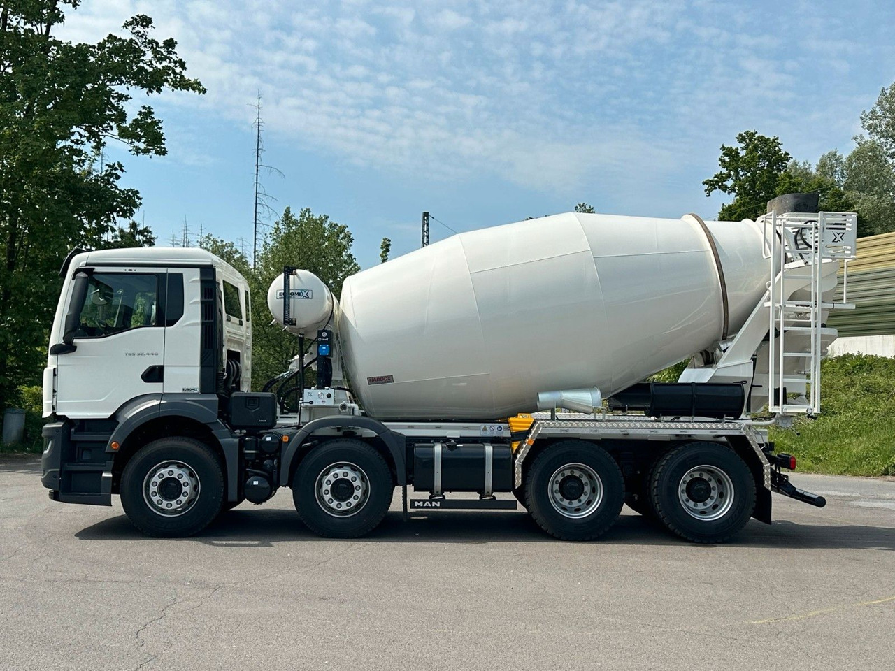 MAN TGS 32.440 8x4 / Euromix MTP EM 9 L - 混凝土搅拌车:图4 MAN TGS 32.440 8x4 / Euromix MTP EM 9 L - 混凝土搅拌车:图4