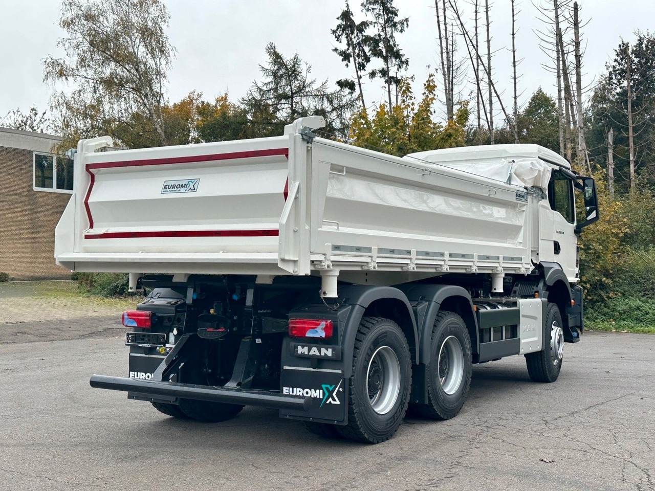 MAN TGS 33.440 6x4 /Euro6 3-Seiten-Kipper EuromixMTP - 翻斗车:图5 MAN TGS 33.440 6x4 /Euro6 3-Seiten-Kipper EuromixMTP - 翻斗车:图5