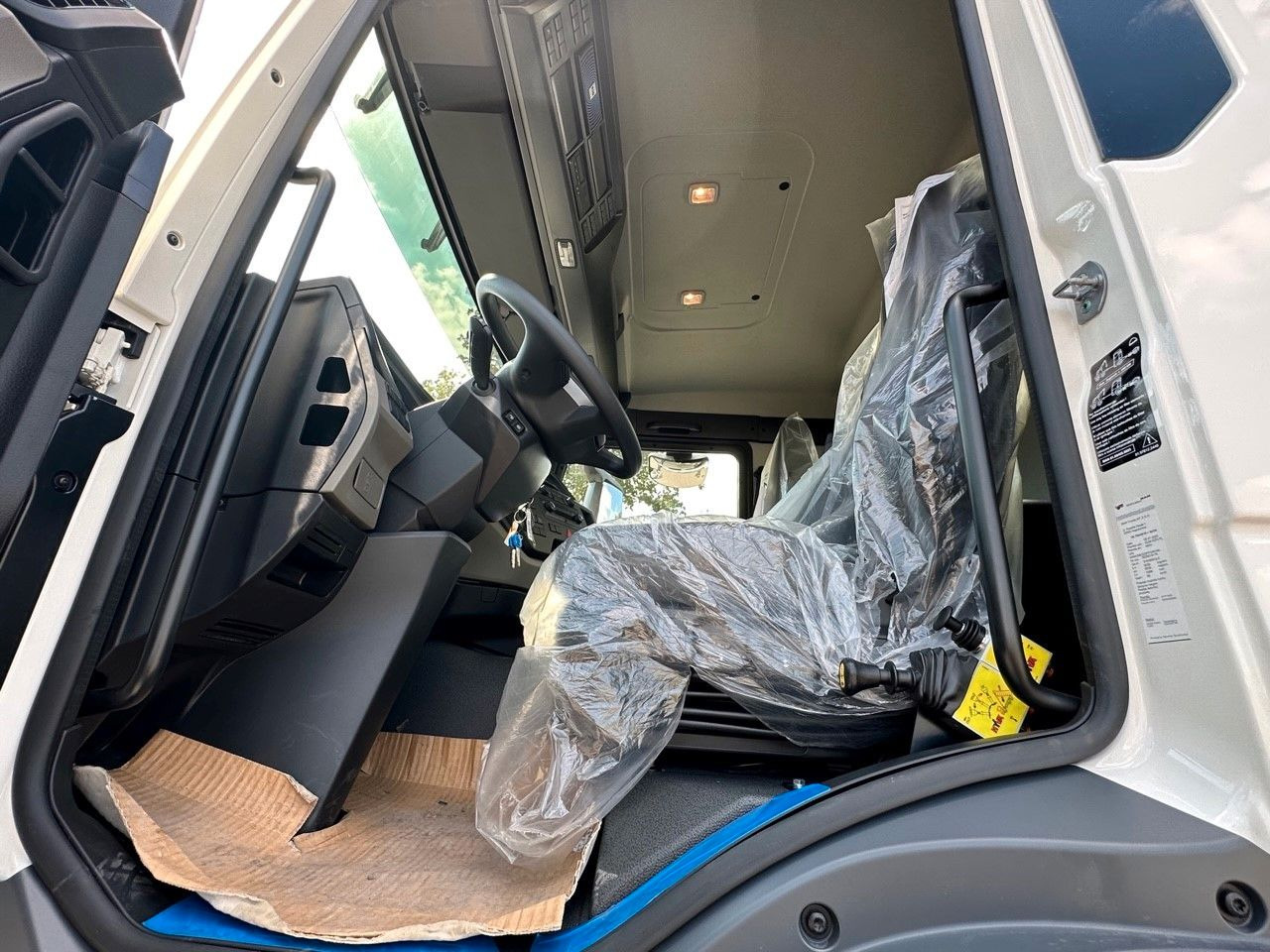 MAN TGS 35.470 BB 8X4 3-Seiten-Kipper EuromixMTP - 翻斗车:图4 MAN TGS 35.470 BB 8X4 3-Seiten-Kipper EuromixMTP - 翻斗车:图4