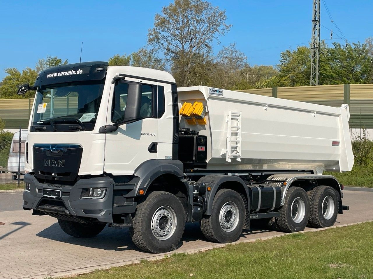 MAN TGS 35.470 BB 8X4 Mulden Kipper 10X Vorhanden - 翻斗车:图3 MAN TGS 35.470 BB 8X4 Mulden Kipper 10X Vorhanden - 翻斗车:图3