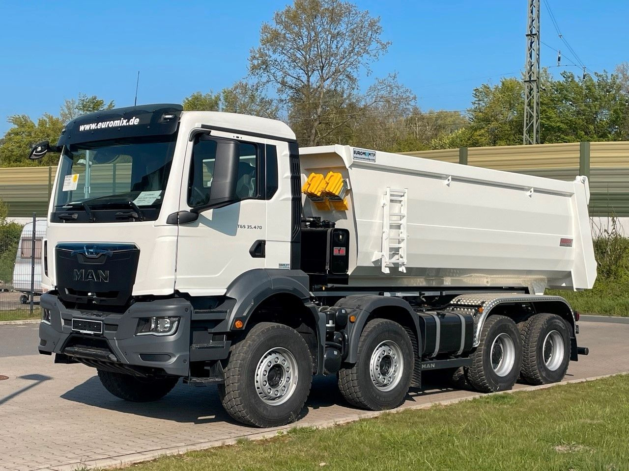 MAN TGS 35.470 BB 8X4 Mulden Kipper 10X Vorhanden - 翻斗车:图1 MAN TGS 35.470 BB 8X4 Mulden Kipper 10X Vorhanden - 翻斗车:图1