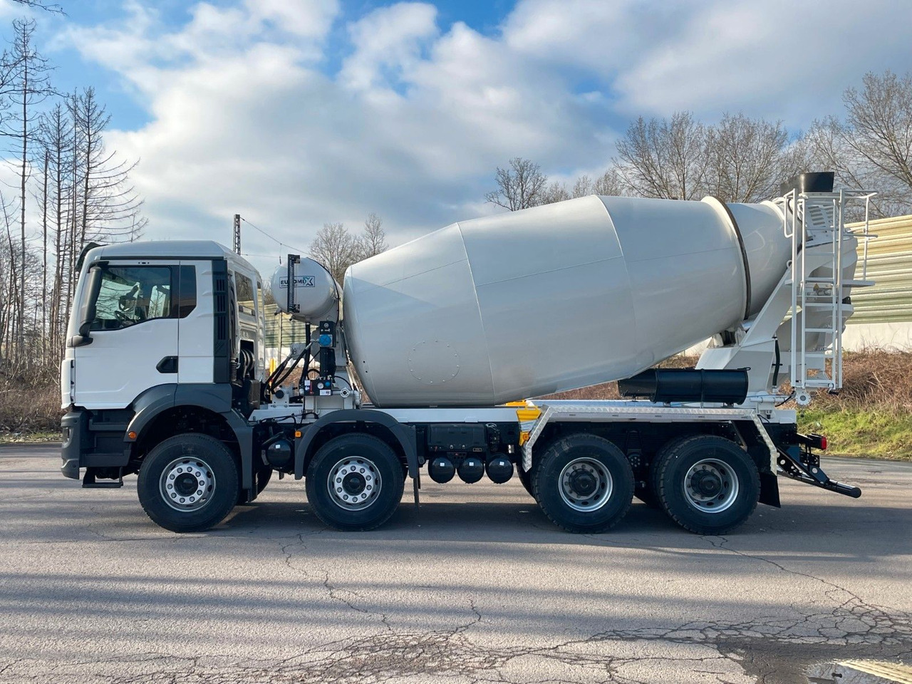 MAN TGS 41.400 8x4 / EuromixMTP EM 10m³ R / EURO 2 - 混凝土搅拌车:图4 MAN TGS 41.400 8x4 / EuromixMTP EM 10m³ R / EURO 2 - 混凝土搅拌车:图4