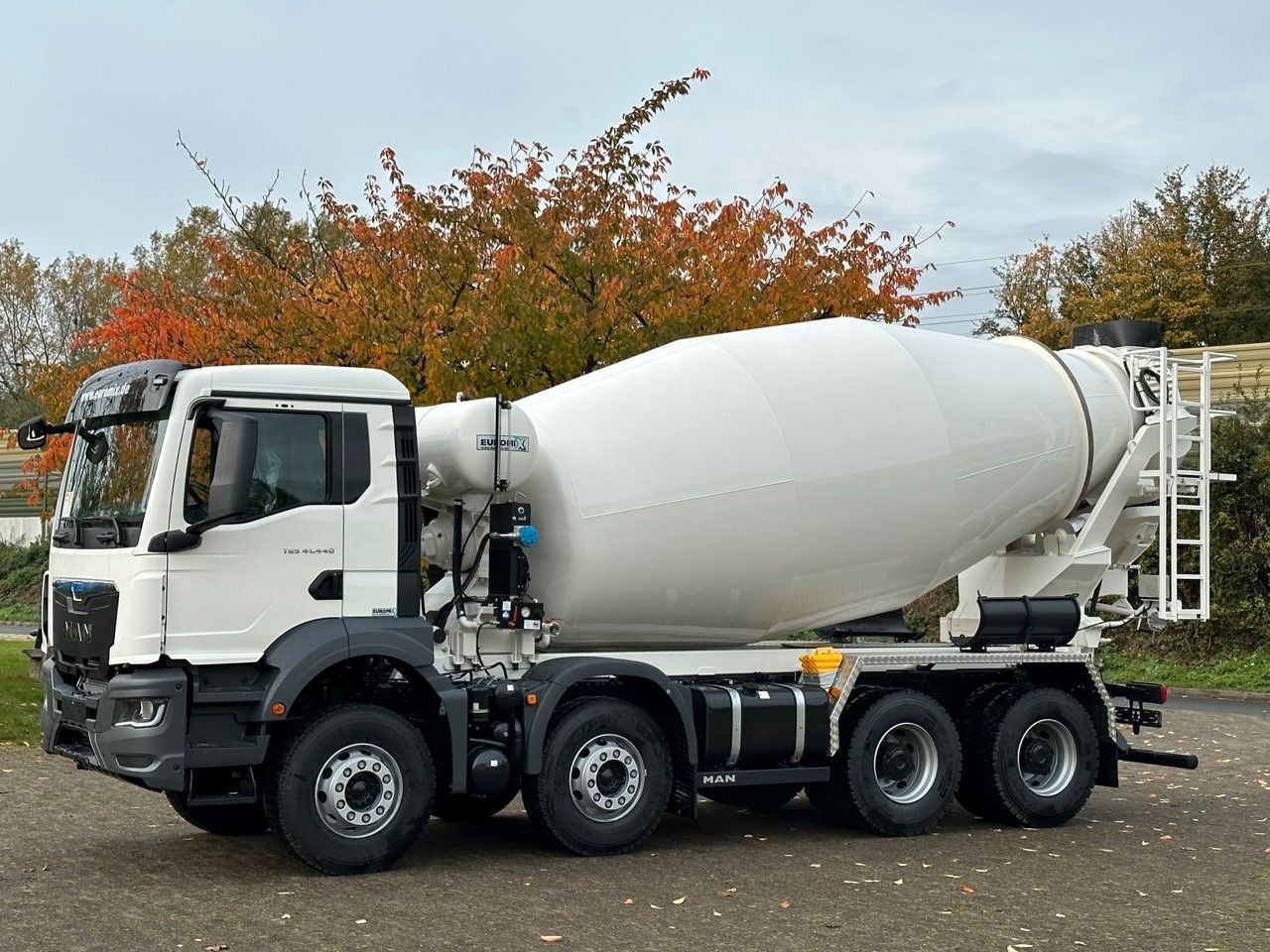 MAN TGS 41.440 8x4 /Euro6e Euromix EM 10 L - 混凝土搅拌车:图1 MAN TGS 41.440 8x4 /Euro6e Euromix EM 10 L - 混凝土搅拌车:图1