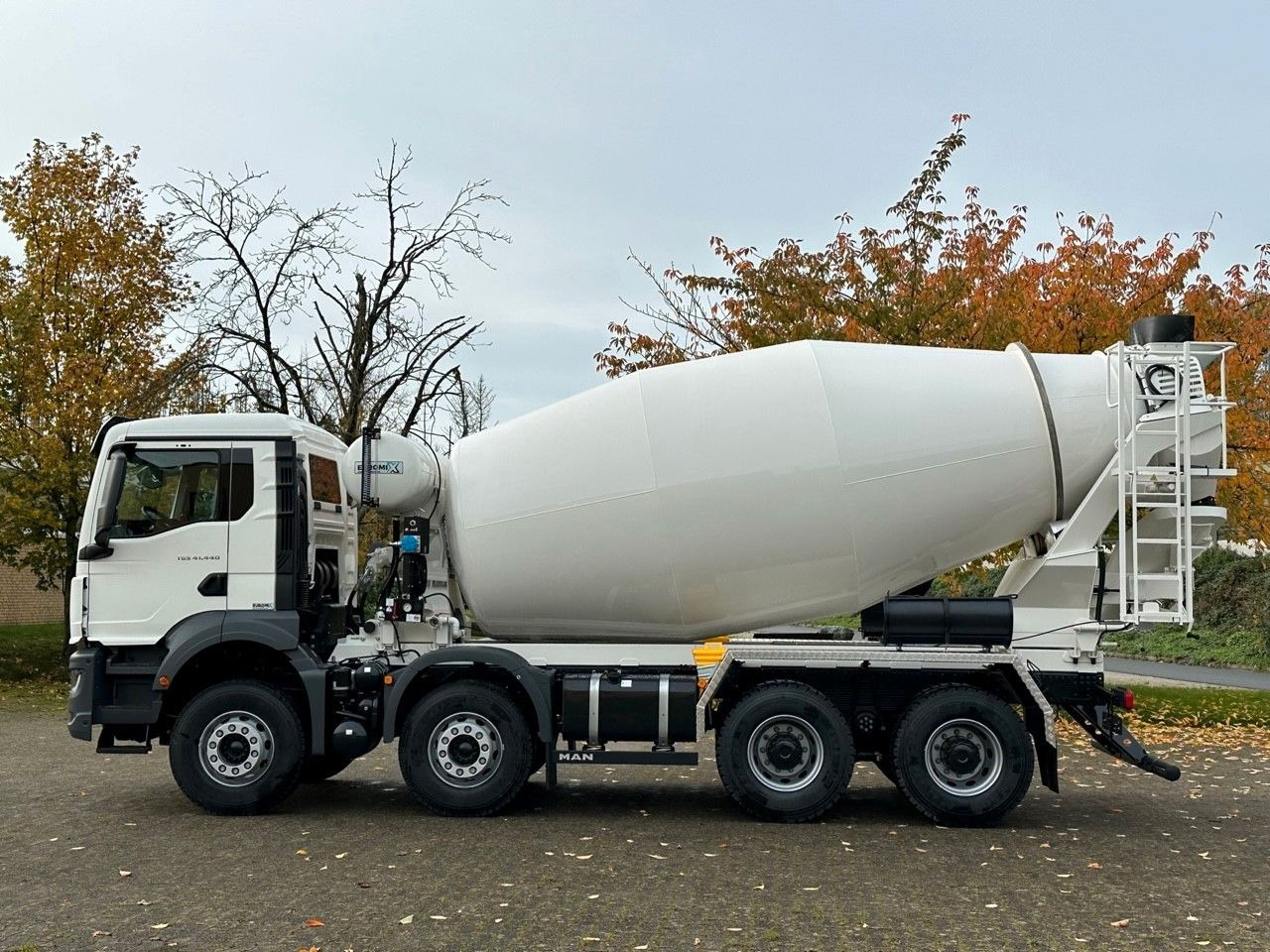 MAN TGS 41.440 8x4 /Euro6e Euromix EM 10 L - 混凝土搅拌车:图4 MAN TGS 41.440 8x4 /Euro6e Euromix EM 10 L - 混凝土搅拌车:图4