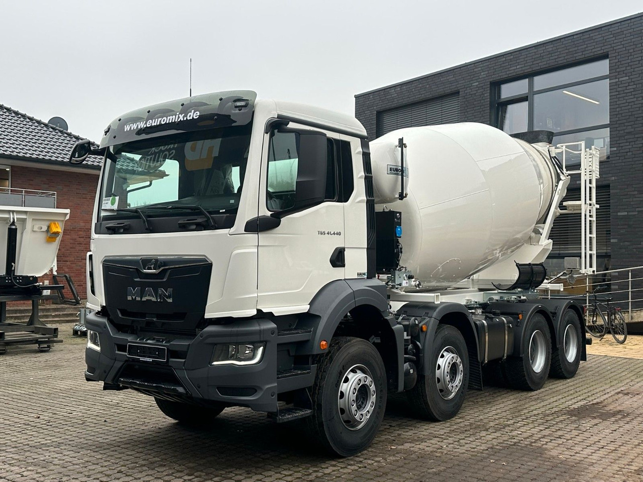 MAN TGS 41.480 8x4 WECHSELSYSTEM KIPPER+MISCHER - 翻斗车:图3 MAN TGS 41.480 8x4 WECHSELSYSTEM KIPPER+MISCHER - 翻斗车:图3