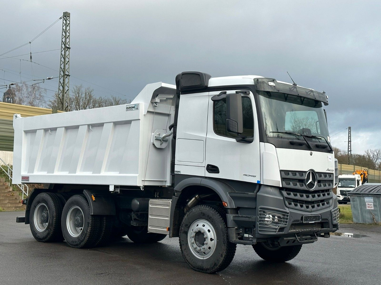 Mercedes-Benz 4048 6X4 Arcos 5 EuromixMTP Dumper Kipper - 翻斗车:图1 Mercedes-Benz 4048 6X4 Arcos 5 EuromixMTP Dumper Kipper - 翻斗车:图1