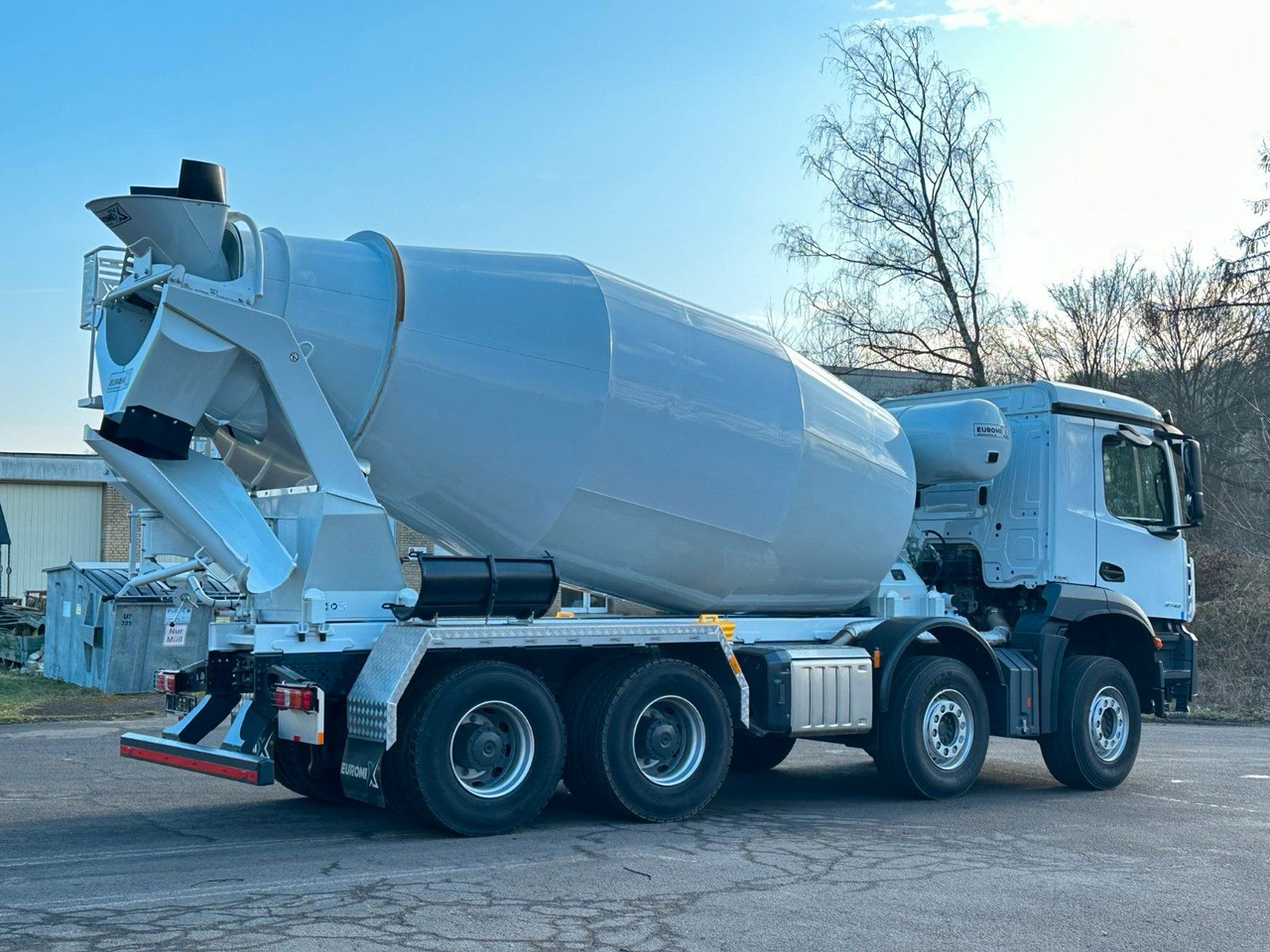 混凝土搅拌车 Mercedes-Benz Arocs 5 3743 8X4 / Euro6e EuromixMTP EM 10 L：图6