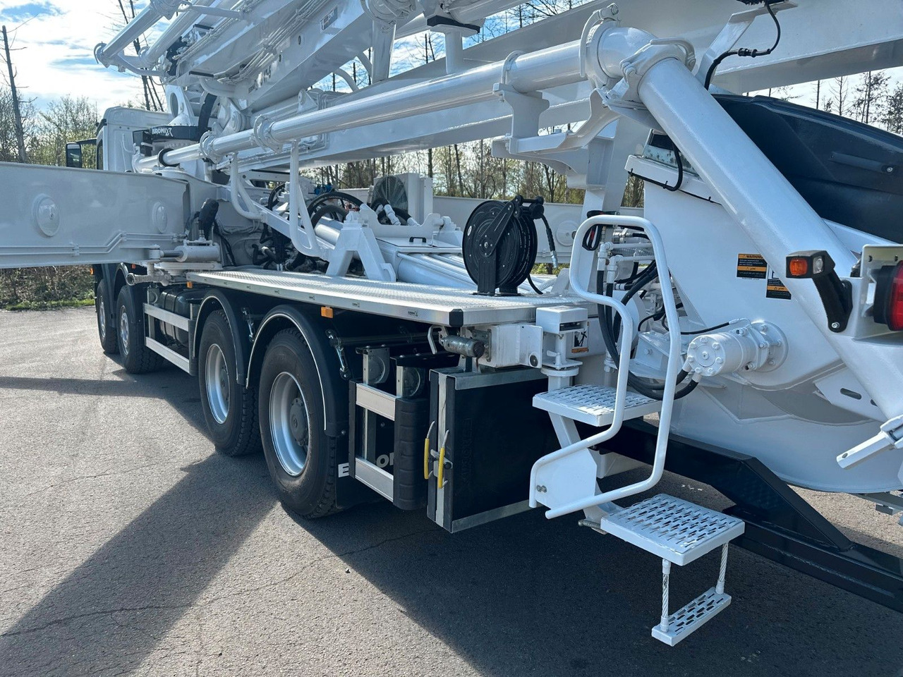 Mercedes-Benz Arocs 5 4542 8x4 SWAN TSP 47-5 160RZ ( 47m ) 租赁 Mercedes-Benz Arocs 5 4542 8x4 SWAN TSP 47-5 160RZ ( 47m )：图14