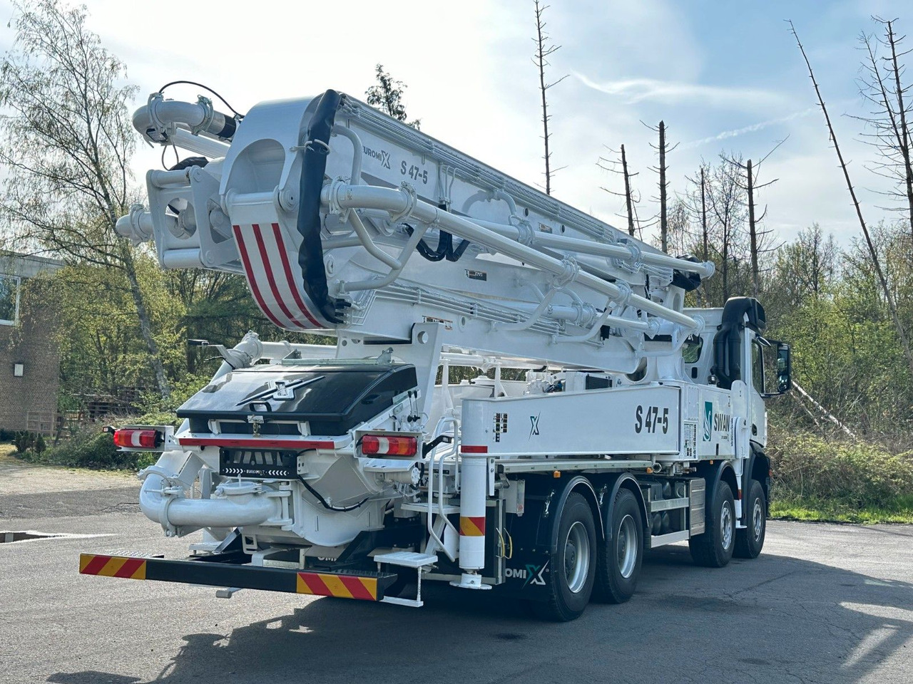 Mercedes-Benz Arocs 5 4542 8x4 SWAN TSP 47-5 160RZ ( 47m ) - 混凝土搅拌车:图5 Mercedes-Benz Arocs 5 4542 8x4 SWAN TSP 47-5 160RZ ( 47m ) - 混凝土搅拌车:图5