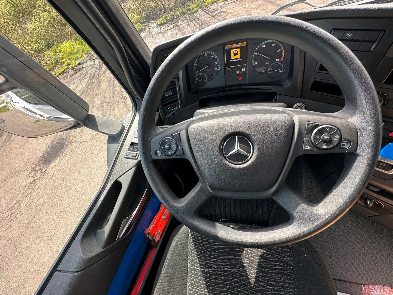 Mercedes-Benz Arocs 5 4542 8x4 SWAN TSP 47-5 160RZ ( 47m ) 租赁 Mercedes-Benz Arocs 5 4542 8x4 SWAN TSP 47-5 160RZ ( 47m )：图28