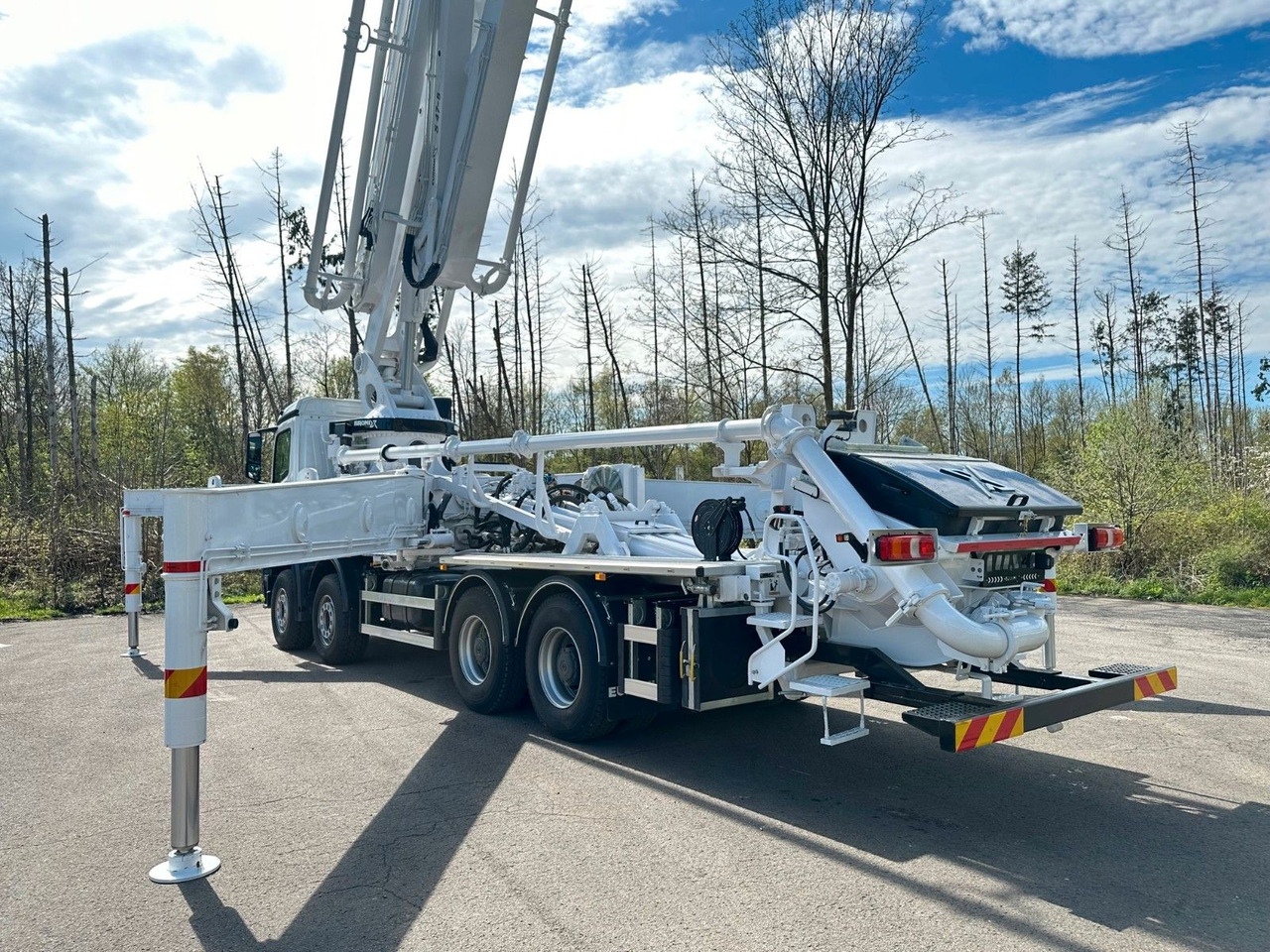 Mercedes-Benz Arocs 5 4542 8x4 SWAN TSP 47-5 160RZ ( 47m ) 租赁 Mercedes-Benz Arocs 5 4542 8x4 SWAN TSP 47-5 160RZ ( 47m )：图15
