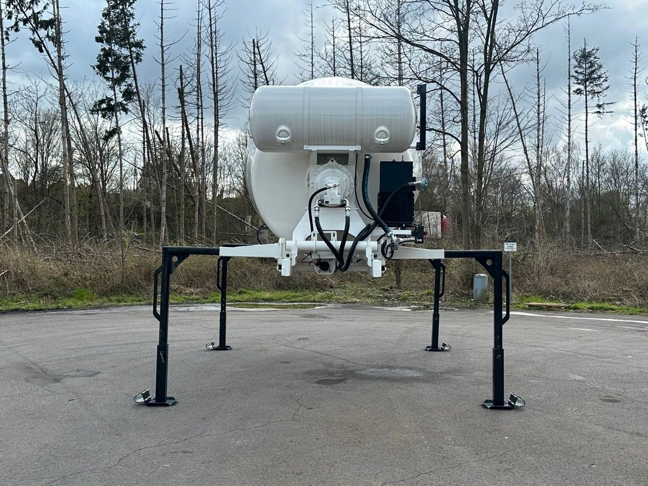 Mercedes-Benz EuromixMTP Fahrmischer Aufbauten Mercedes-Benz EuromixMTP Fahrmischer Aufbauten - 混凝土搅拌车:图2 Mercedes-Benz EuromixMTP Fahrmischer Aufbauten Mercedes-Benz EuromixMTP Fahrmischer Aufbauten - 混凝土搅拌车:图2