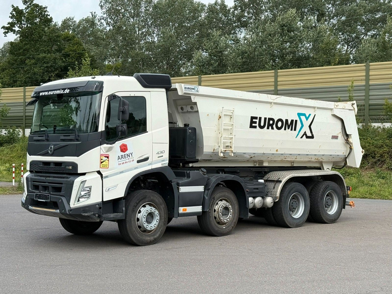 Volvo FMX 430 8X4 EuromixMTP 16m³ Hydraulische Klappe - 翻斗车:图1 Volvo FMX 430 8X4 EuromixMTP 16m³ Hydraulische Klappe - 翻斗车:图1