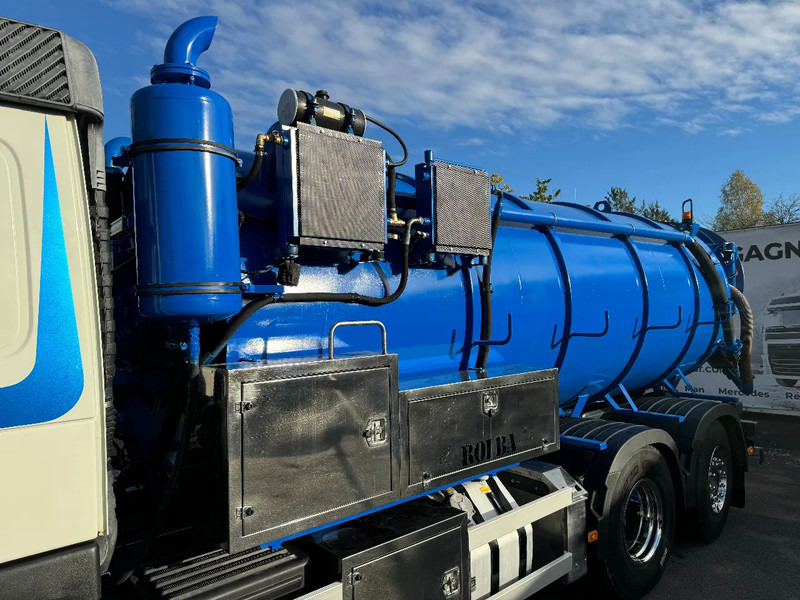 Volvo FM 420 6x2*4, 15m3 Vacuum-truck, 2010 - 真空车:图4 Volvo FM 420 6x2*4, 15m3 Vacuum-truck, 2010 - 真空车:图4