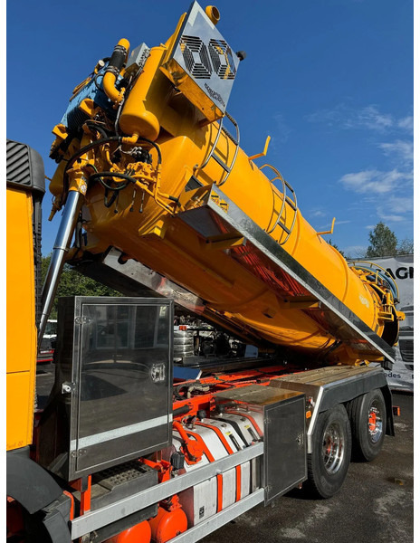 Volvo FMX 450 6x2*4, Combi Sludge / High Pressure-truck, 2017 - 真空车:图3 Volvo FMX 450 6x2*4, Combi Sludge / High Pressure-truck, 2017 - 真空车:图3