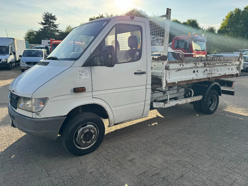 Mercedes-Benz Sprinter 410D **5CYL-TIPPER-BENNE** - 翻斗货车:图3 Mercedes-Benz Sprinter 410D **5CYL-TIPPER-BENNE** - 翻斗货车:图3
