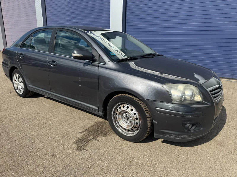 Toyota Avensis **DIESEL-AIRCO** - 轿车:图3 Toyota Avensis **DIESEL-AIRCO** - 轿车:图3