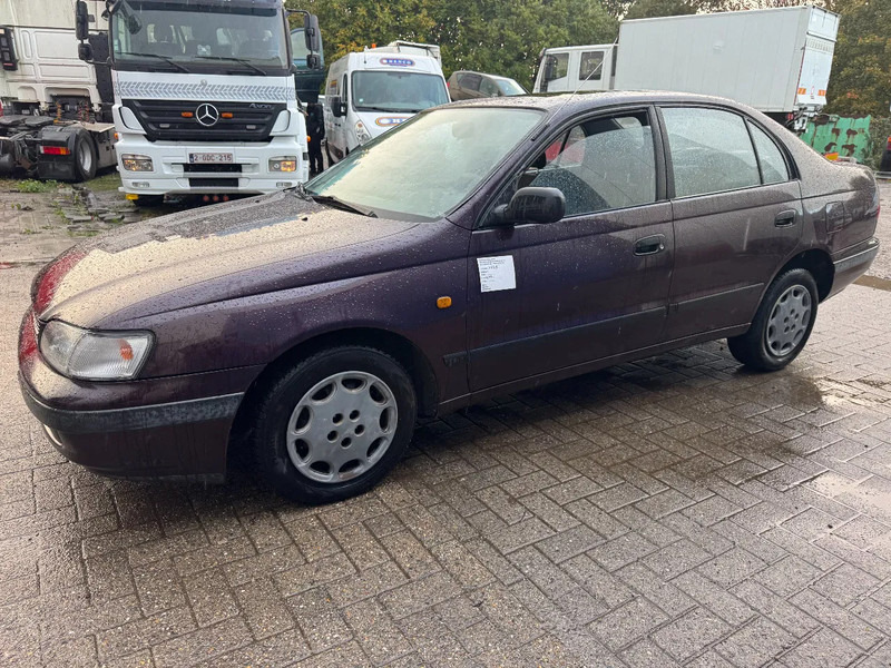 Toyota Carina E **2.0 PETROL-ESSENCE** - 轿车:图3 Toyota Carina E **2.0 PETROL-ESSENCE** - 轿车:图3