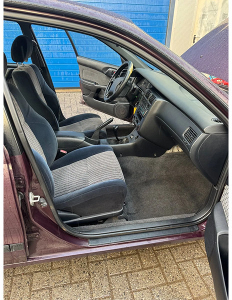 轿车 Toyota Carina E **2.0 PETROL-ESSENCE**：图14