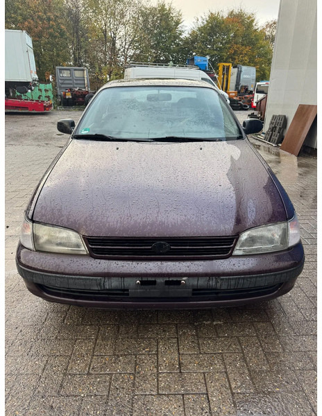 Toyota Carina E **2.0 PETROL-ESSENCE** - 轿车:图2 Toyota Carina E **2.0 PETROL-ESSENCE** - 轿车:图2