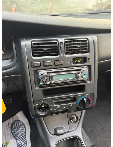 轿车 Toyota Carina E **2.0 PETROL-ESSENCE**：图10