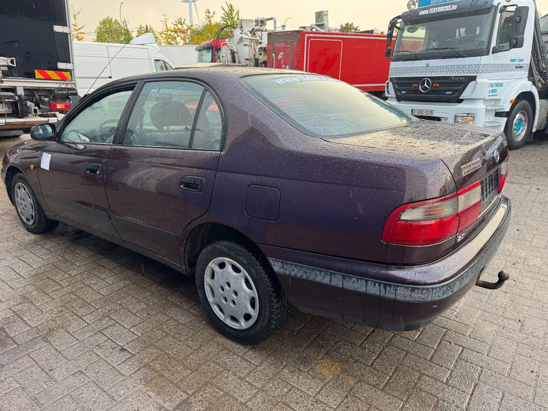 轿车 Toyota Carina E **2.0 PETROL-ESSENCE**：图6