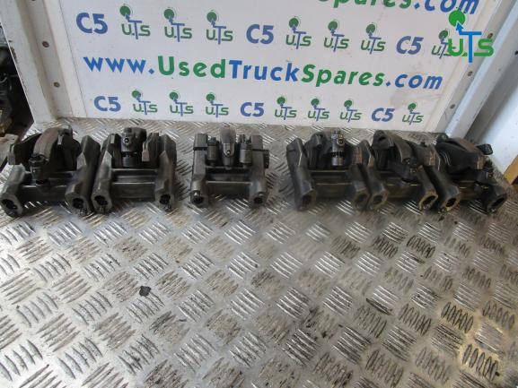 CAT C10 C12 ROCKER SUPPORT ARM ASSEMBLY SET P/NO 115-9406 - 发动机及其零件 适用于 卡车:图3 CAT C10 C12 ROCKER SUPPORT ARM ASSEMBLY SET P/NO 115-9406 - 发动机及其零件 适用于 卡车:图3