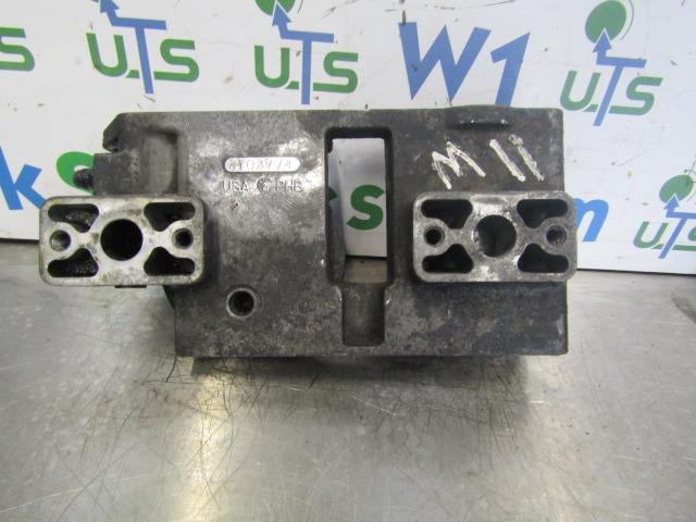 CUMMINS M11 OIL FLTER HOUSING P/NO 3102774 - 发动机及其零件 适用于 卡车:图1 CUMMINS M11 OIL FLTER HOUSING P/NO 3102774 - 发动机及其零件 适用于 卡车:图1