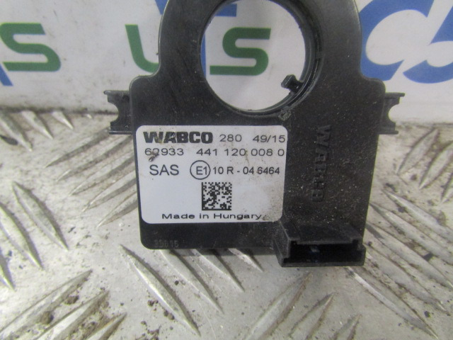 DAF LF 220 EURO 6 SAS TRANSPONDER P/NO 441 120 0080 - 电气系统 适用于 卡车:图2 DAF LF 220 EURO 6 SAS TRANSPONDER P/NO 441 120 0080 - 电气系统 适用于 卡车:图2