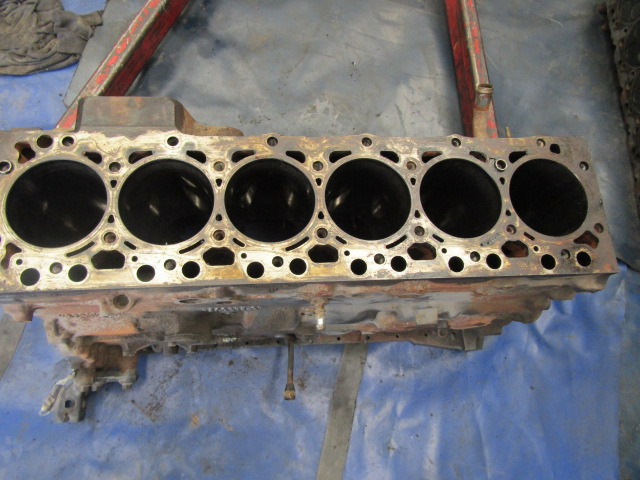 DAF LF 55 EURO 6 PX7-164 ENGINE BLOCK P/NO 499044304 /81-04-070 - 发动机及其零件 适用于 卡车:图5 DAF LF 55 EURO 6 PX7-164 ENGINE BLOCK P/NO 499044304 /81-04-070 - 发动机及其零件 适用于 卡车:图5